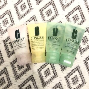NWT Clinique travel set